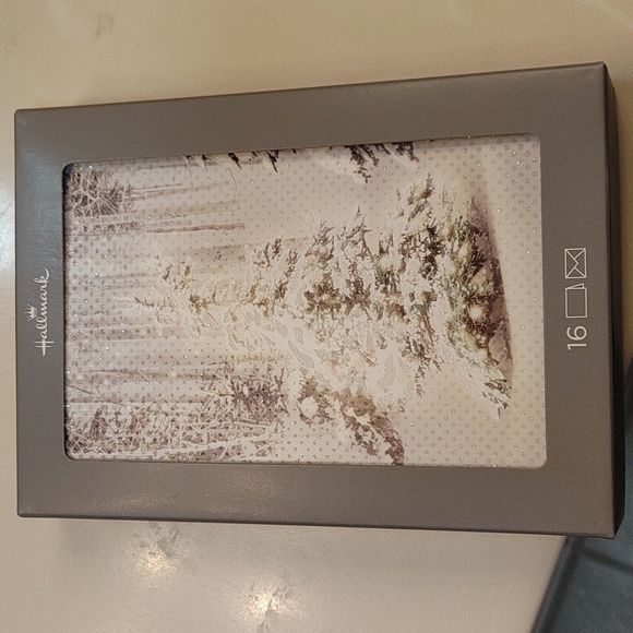 Hallmark 16 count Cards w envelopes winter scene. NWT - Picture 1 of 5